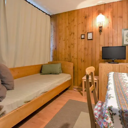 Apartment Fienili Di Brenta-1 By Interhome Madonna di Campiglio